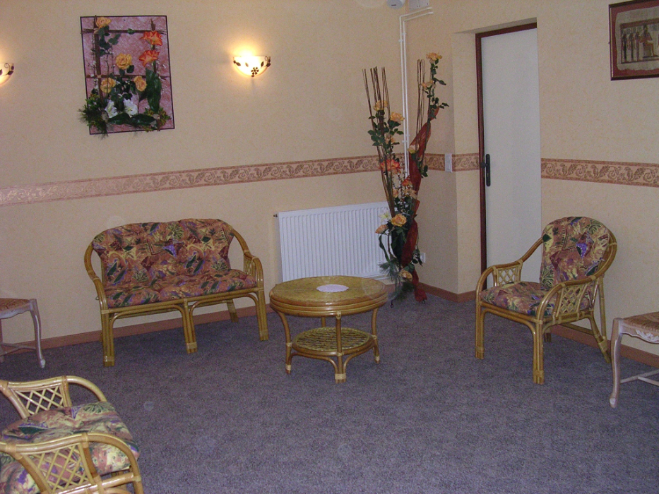     salon-chambre-funeraire      